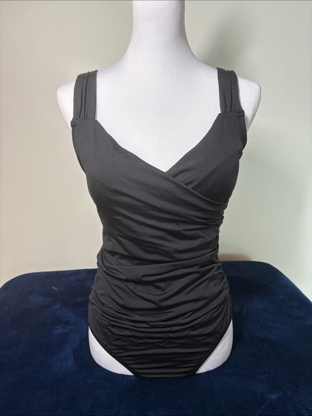 Jantzen Black Adjustable-Strap One-Piece Swimsuit